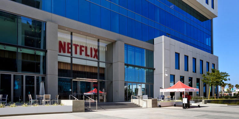 Cracking Down on Couch Surfing Netflix’s Battle Against Password Sharing