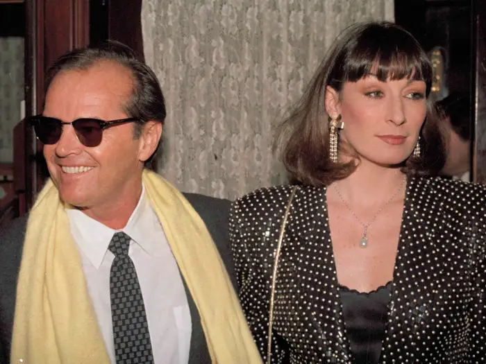 Behind the Charm Anjelica Huston Reveals the Enigmatic Womanizer – Jack Nicholson